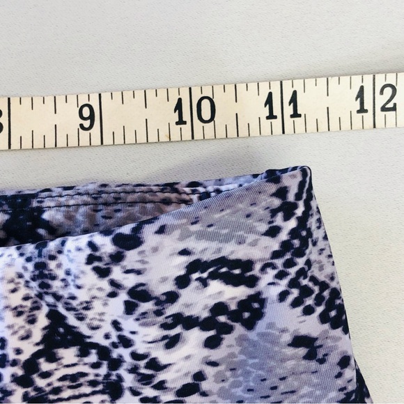 Nicole Miller Sports Purple Snakeskin Print Leggings - Picture 11 of 16